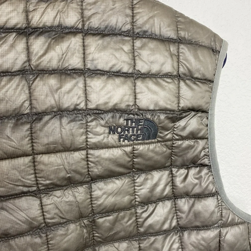 The North Face Men's Olive Green Quilted Vest Size M